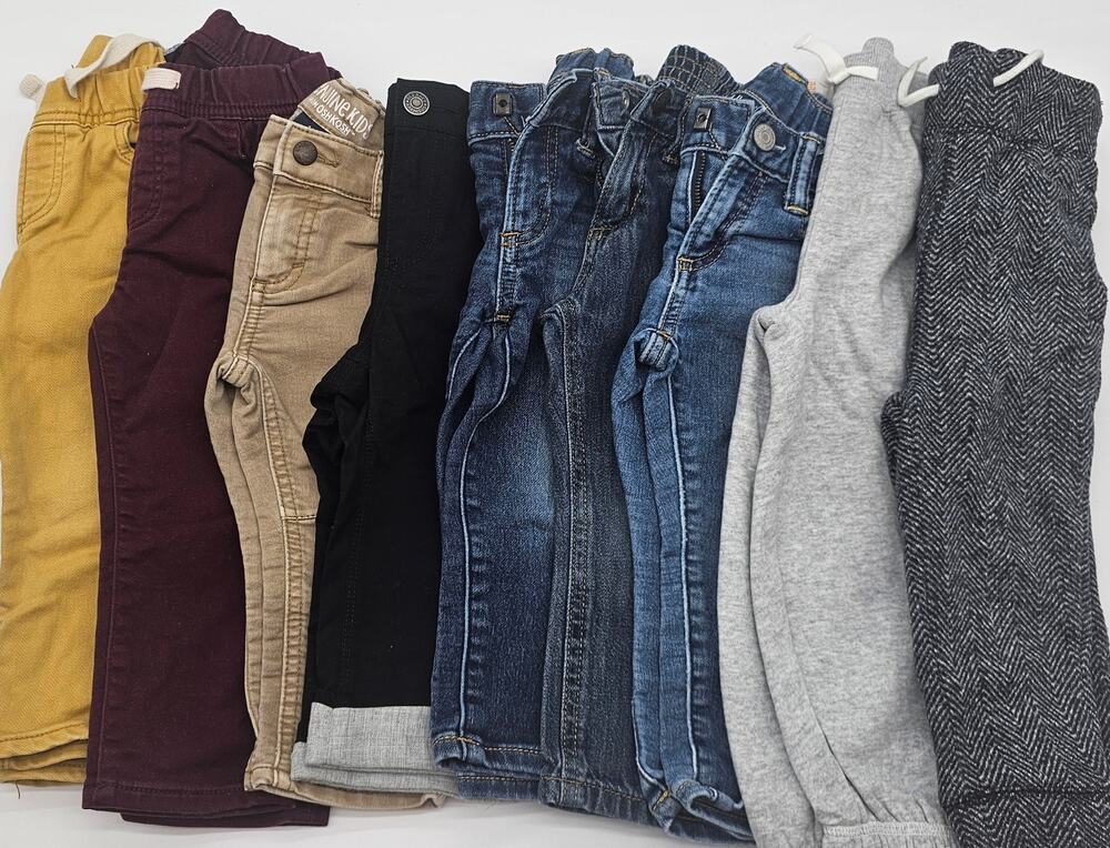 Gap, Gymboree, Old Navy & Others - 9 pair of Boys Size 18-24M Jeans and Pants